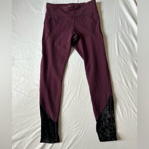 Danica, Patrick Warrior leggings/yoga pants in a sz small burgundy black velvet